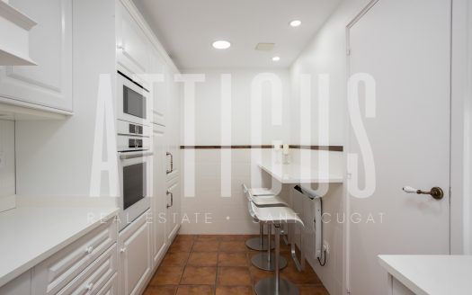 IMPECABLE Y EXQUISITA CASA ADOSADA EN PARC CENTRAL, SANT CUGAT