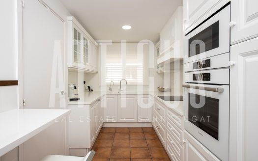 IMPECABLE Y EXQUISITA CASA ADOSADA EN PARC CENTRAL, SANT CUGAT