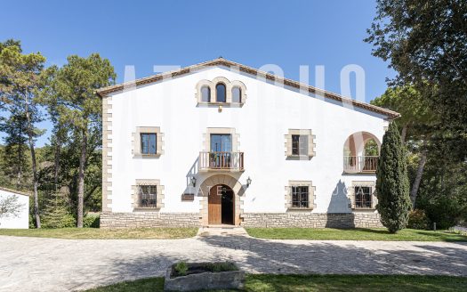 CASA RURAL CON LICENCIA TURÍSTICA EN SANT PERE SALLAVINERA