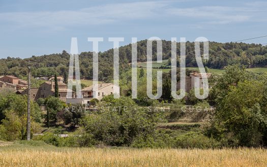CASA RURAL CON LICENCIA TURÍSTICA EN SANT PERE SALLAVINERA