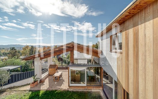 EXCLUSIVA CASA ESTILO NÓRDICO EN CAN MATAS
